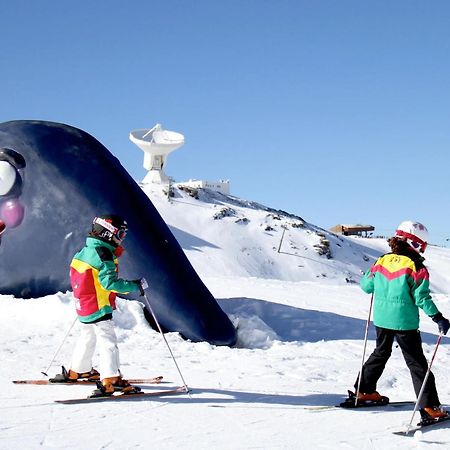 Vista Nevada Ski Lodge Sierra Nevada Bagian luar foto